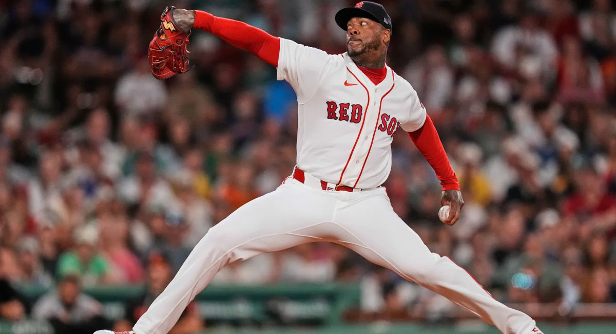 Chapman se apuntó el salvamento