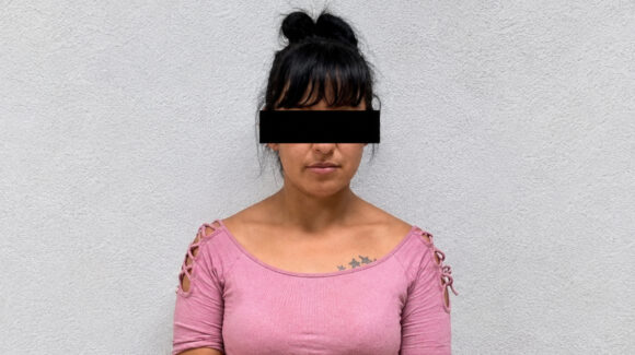 Cae acusada de retener, amarrar y golpear a una joven en Nogales; la FGJES le inició proceso penal