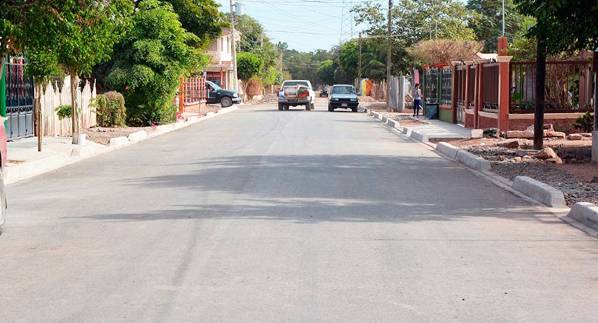 Avanzan obras de pavimentación y mejoramiento urbano en Pueblo Yaqui y sus delegaciones