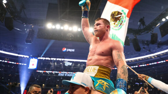 ‘Canelo’ Álvarez retrasa su regreso al ring; su combate contra Christian Mbilli cambia de fecha