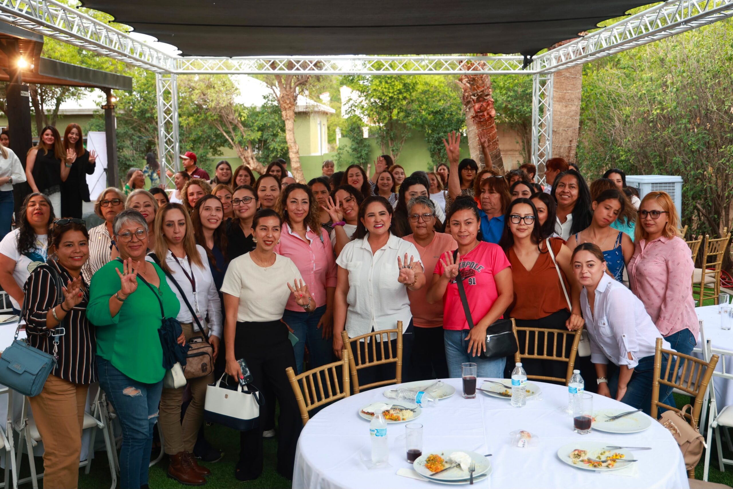 Celida López destaca el papel de las mujeres para fortalecer la Transformación en Sonora