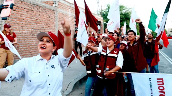 Celida López recorre Cuatro Olivos y reafirma el papel de la ciudadanía en la 4T