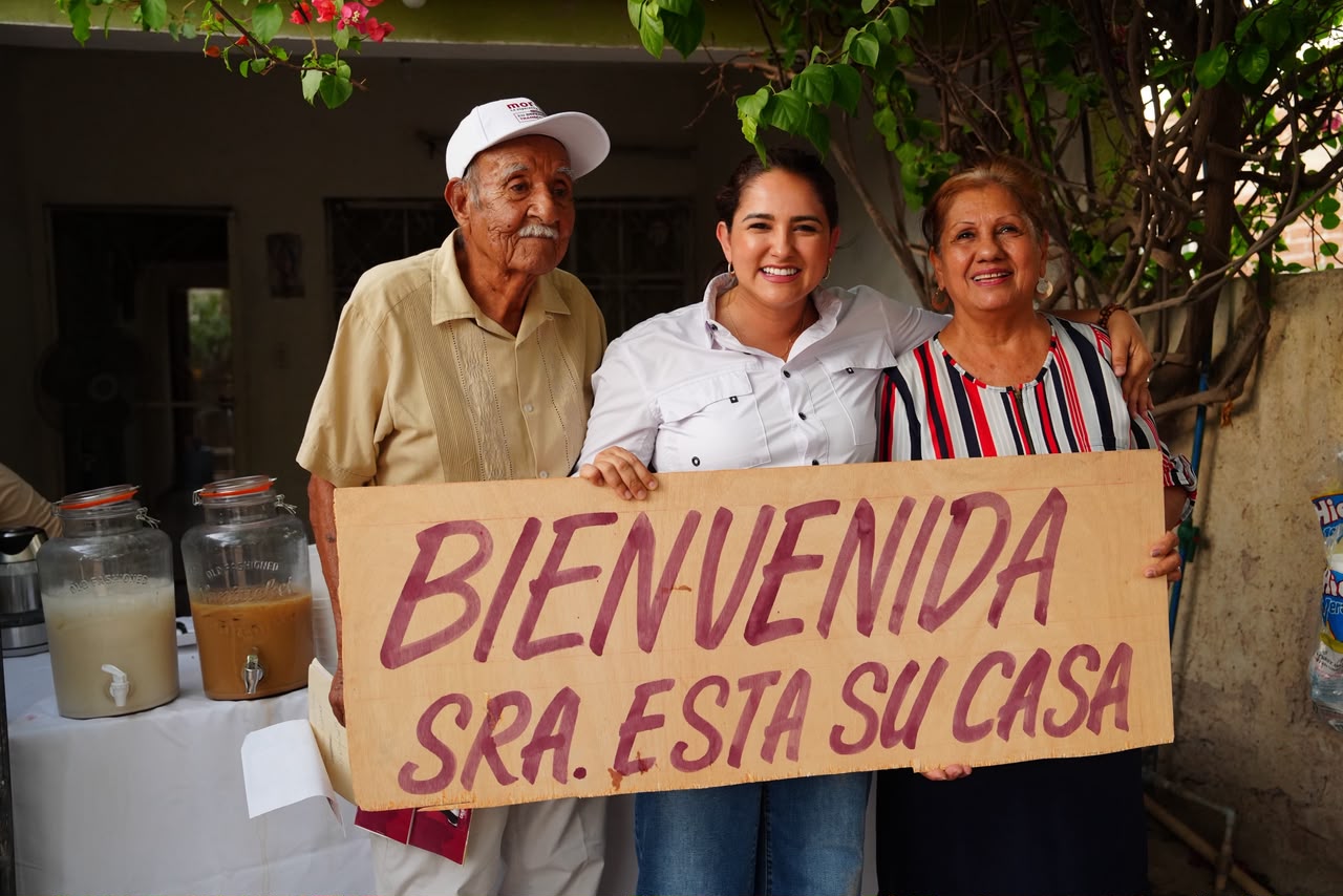 Celida López recorre la colonia Norberto Ortega y llama a fortalecer la 4T en Sonora