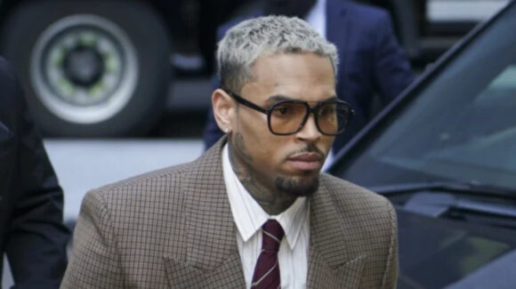 ¿Se salva de prisión? Chris Brown llega a acuerdo en juicio de agresión en bar de EU; se declaró culpable