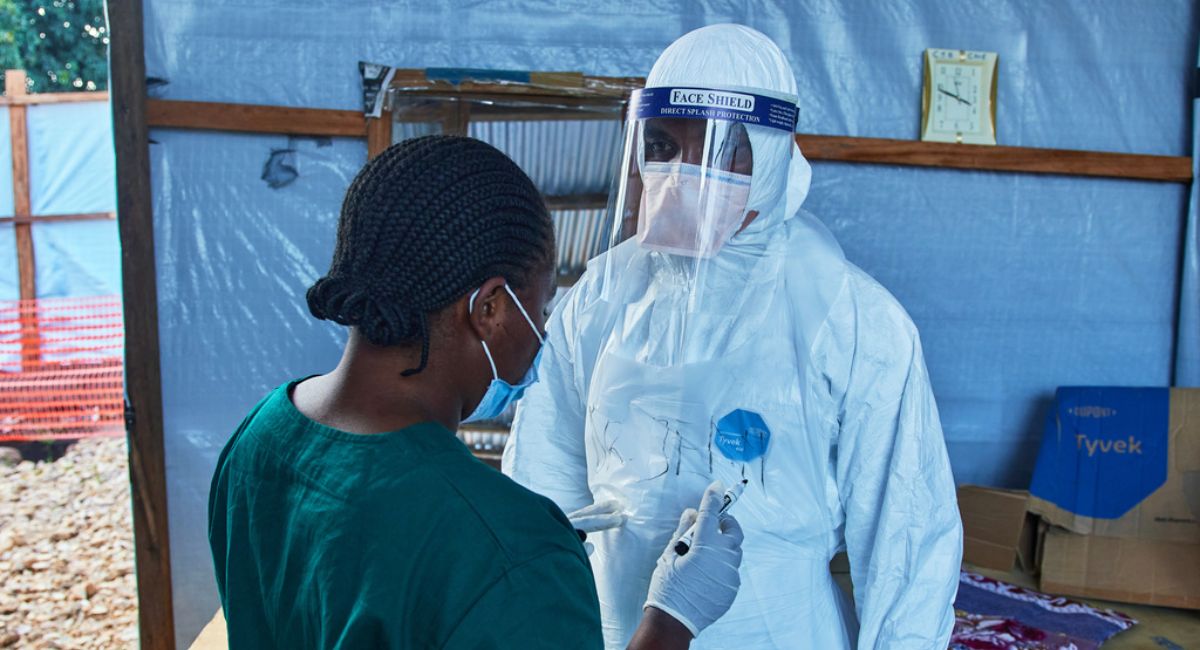Ciudadano estadounidense que trabaja para organización humanitaria da positivo a ébola en el Congo
