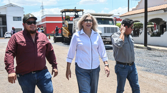Claudia Santacruz supervisa avances de rehabilitación vial en Real y Tepeyac en Cajeme