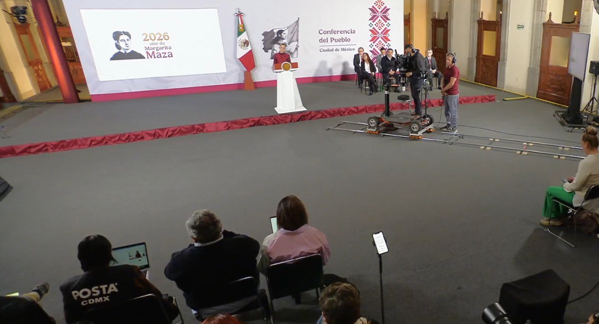 Claudia Sheinbaum hace llamado a combatir propaganda de la derecha y noticias falsas