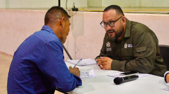 Conavi realiza firma de contratos para adquisición de casas en Álamos; se construyen primeras 100 viviendas