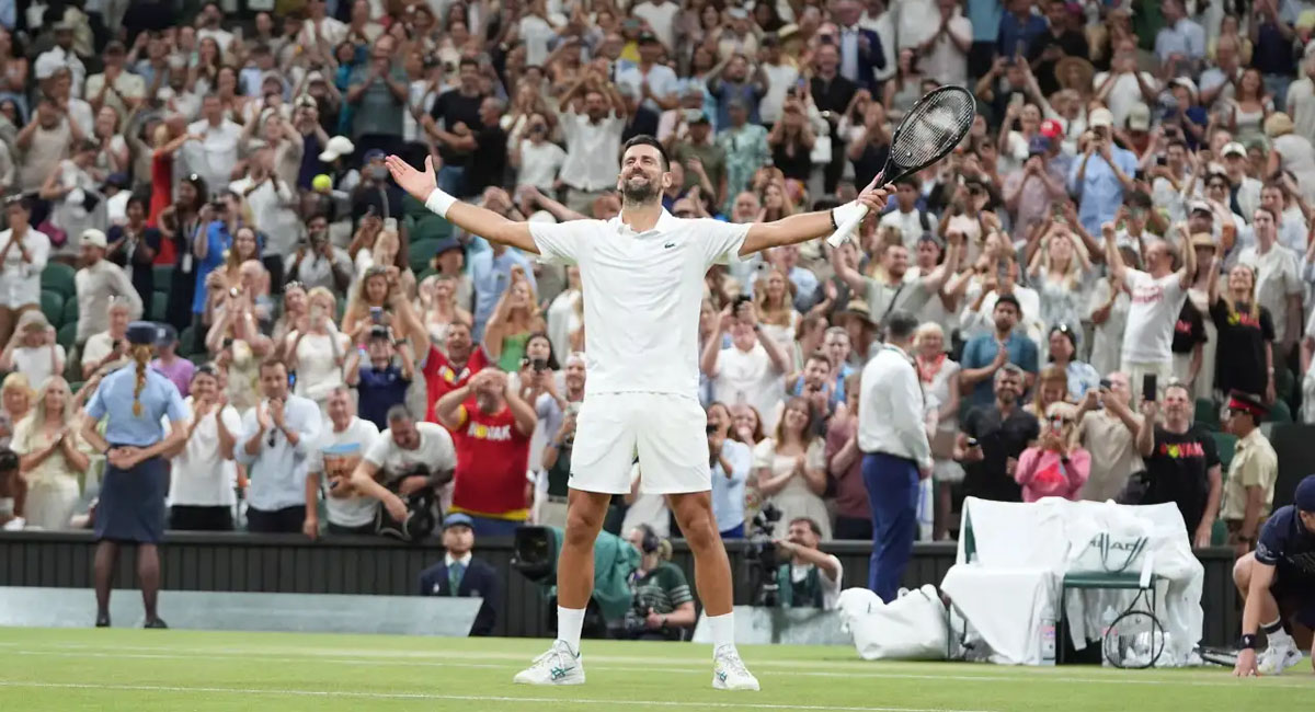 Djokovic recibe una ovación, después de quedarse con el triunfo ante Felix Auger-Aliassime
