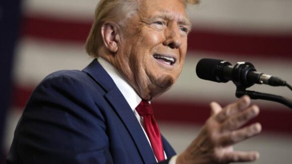 Donald Trump advierte sobre crisis migratoria en Estados Unidos si ganan los demócratas