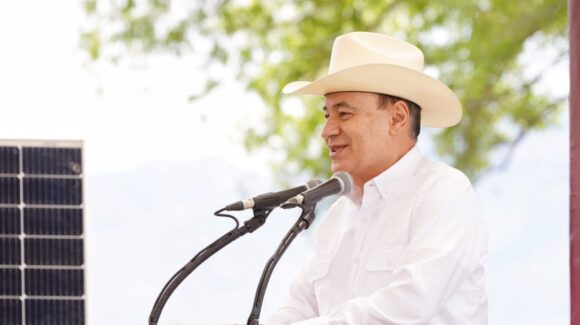 Durazo pone en operación al 100% dos etapas de la planta solar más grande de Latinoamérica