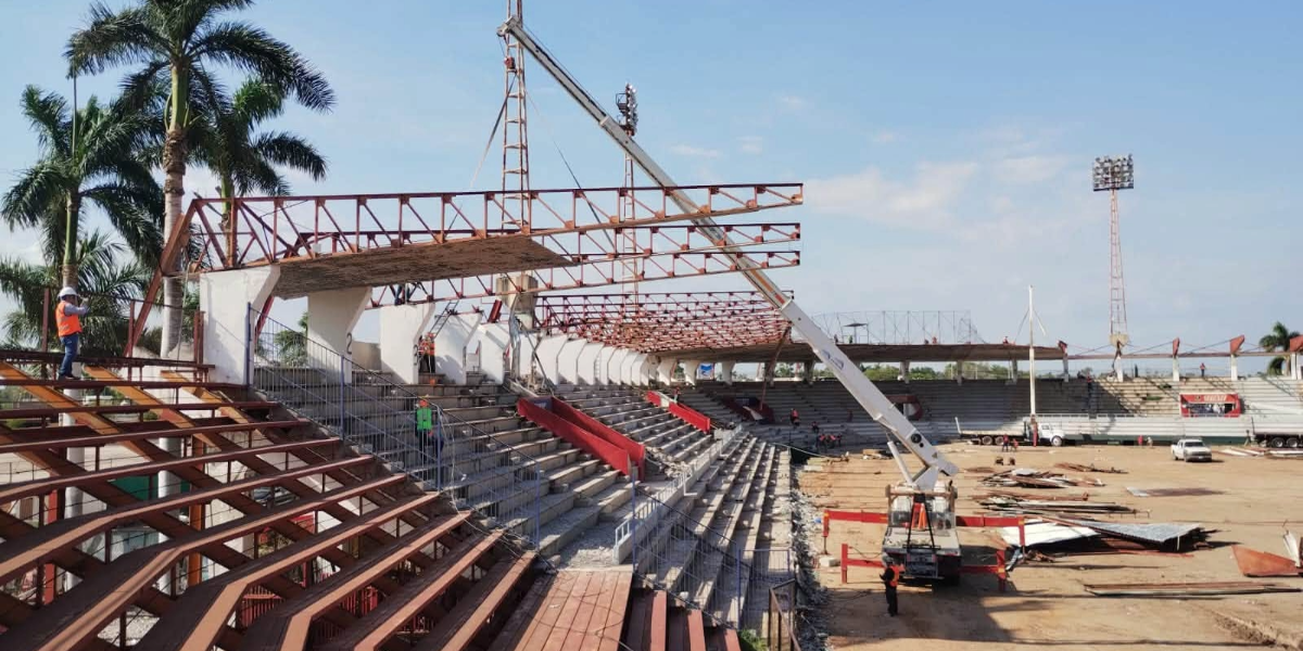Material retirado del 'Ciclón' se queda en Navojoa, será reutilizado en espacios deportivos