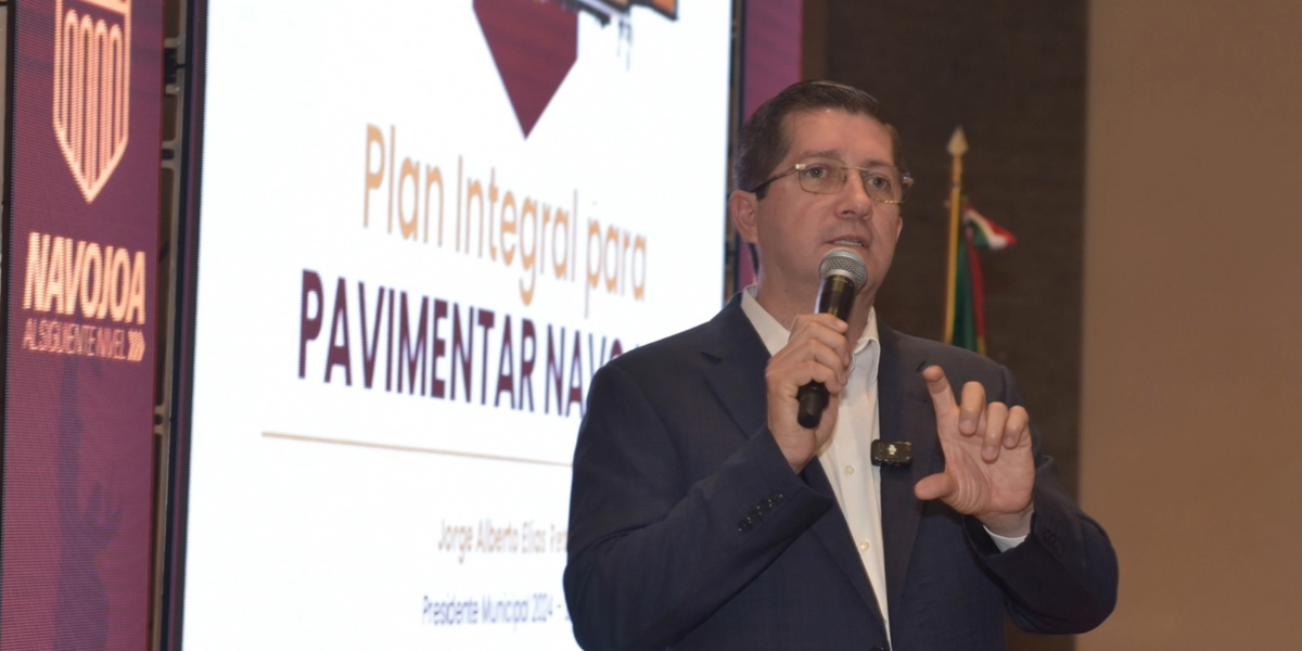 Elías Retes pone en marcha la cuarta fase del Plan Integral para Pavimentar Navojoa