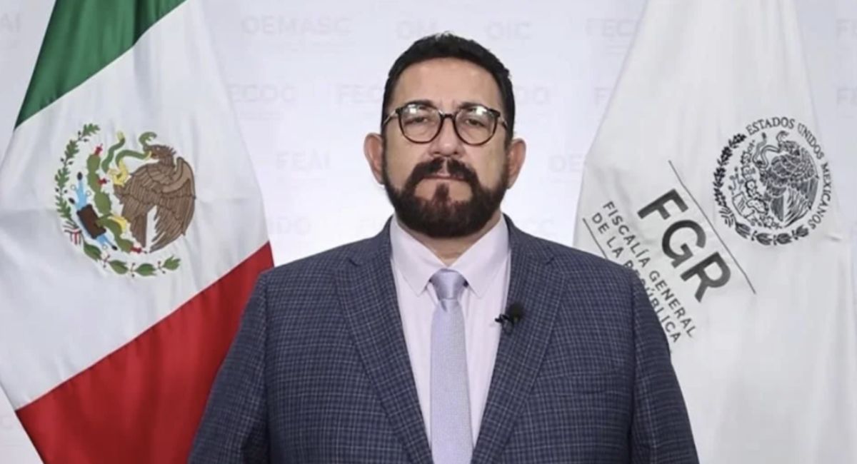"Es asunto de la Fiscalía": Sheinbaum se mantiene al margen de la salida de Ulises Lara de la FGR