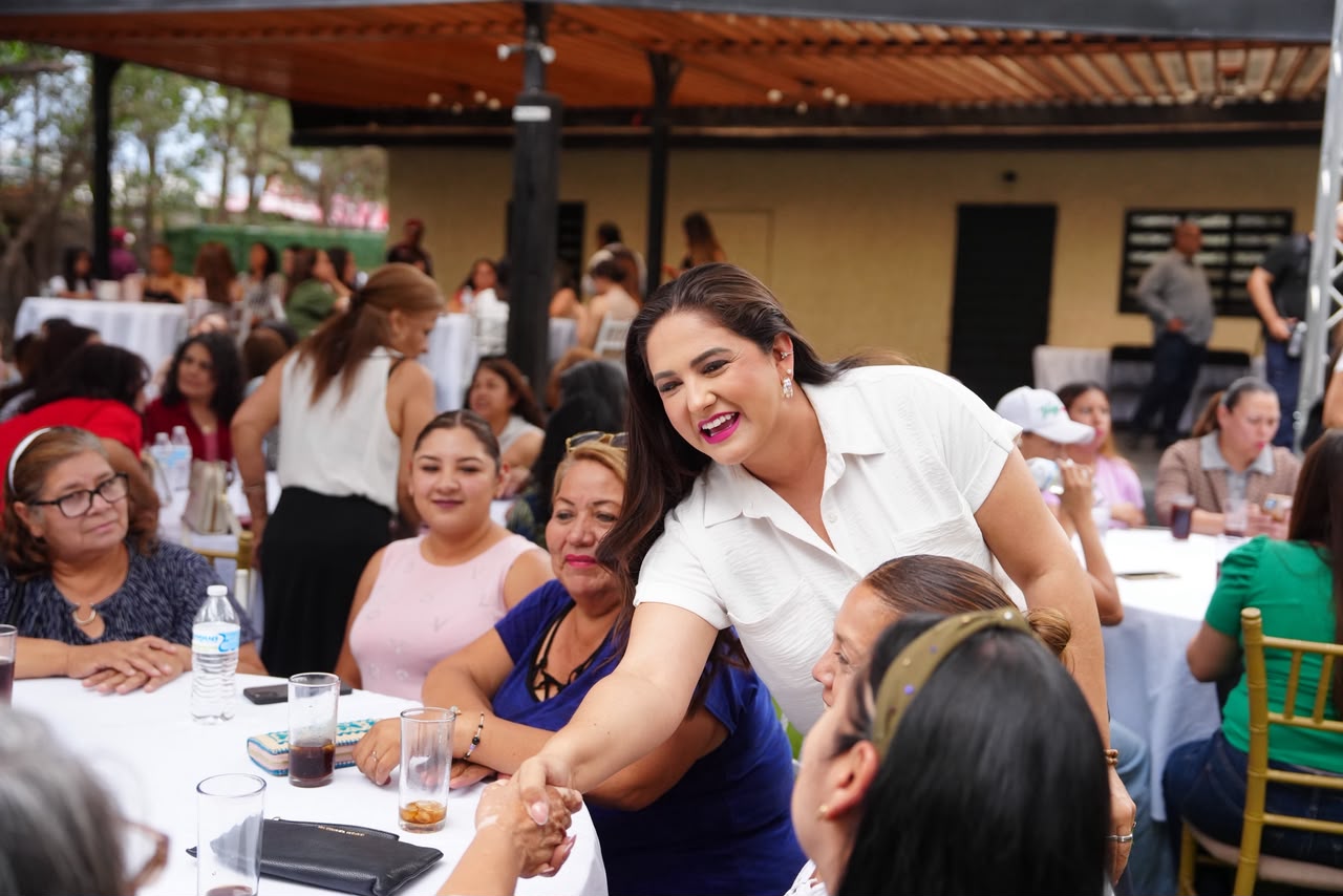 Es tiempo de mujeres, afirma Celida López durante encuentro en Nogales