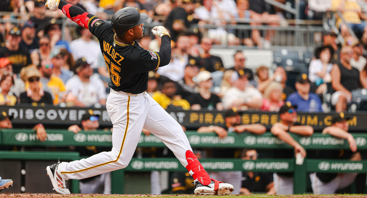 Esmerlyn Valdez fue el héroe en el triunfo de los Pirates sobre Milwaukee al dar dos cuadrangulares y producir seis carreras