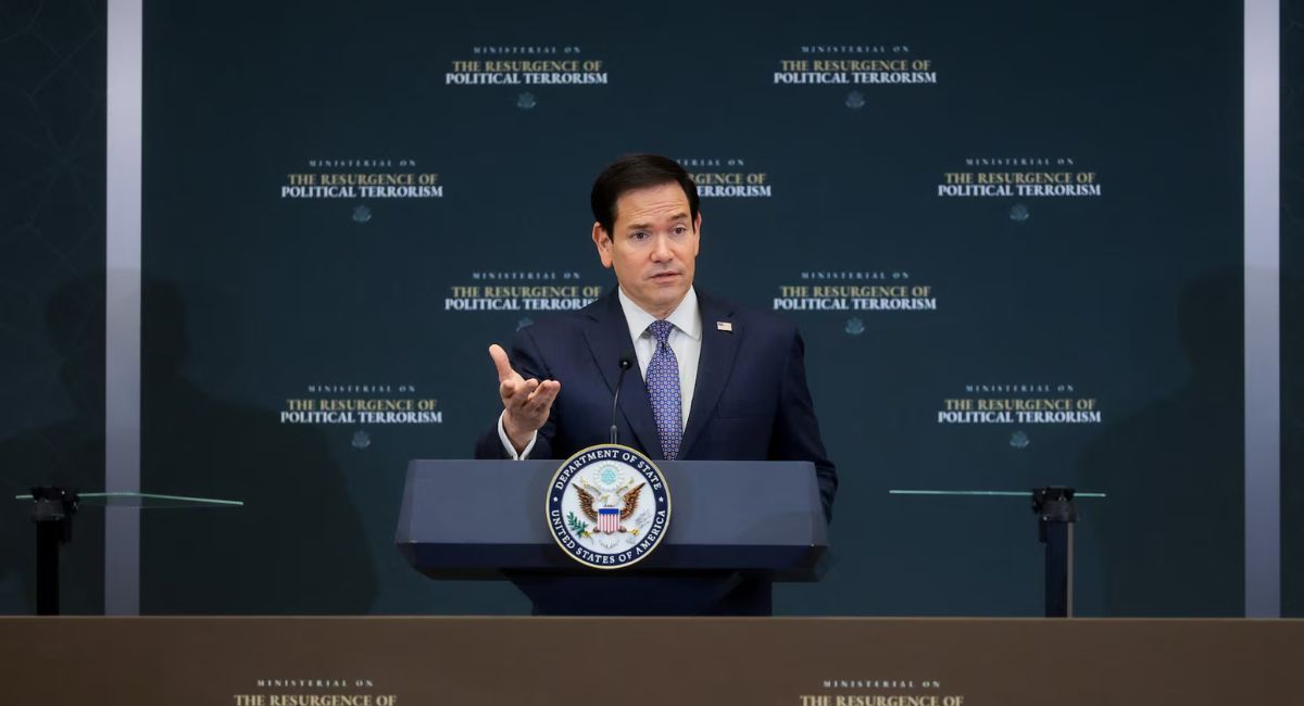 Estados Unidos acusa a Cuba de campaña de espionaje y subversión durante décadas
