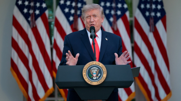 Estados Unidos bombardea nuevos objetivos militares en Irán tras ataque en Ormuz