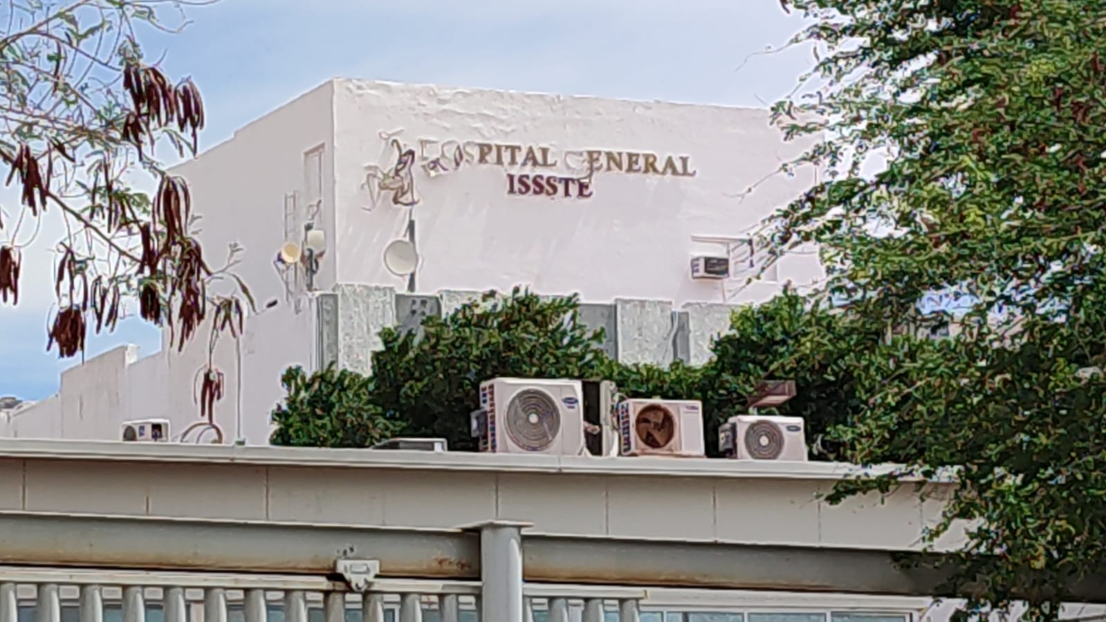 Fallas eléctricas preocupan al personal del hospital 'Fernando Ocaranza'