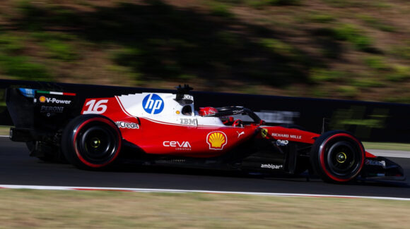 Ferrari firma un viernes de ensueño en Hungría; Leclerc y Hamilton dominan las primeras prácticas libres