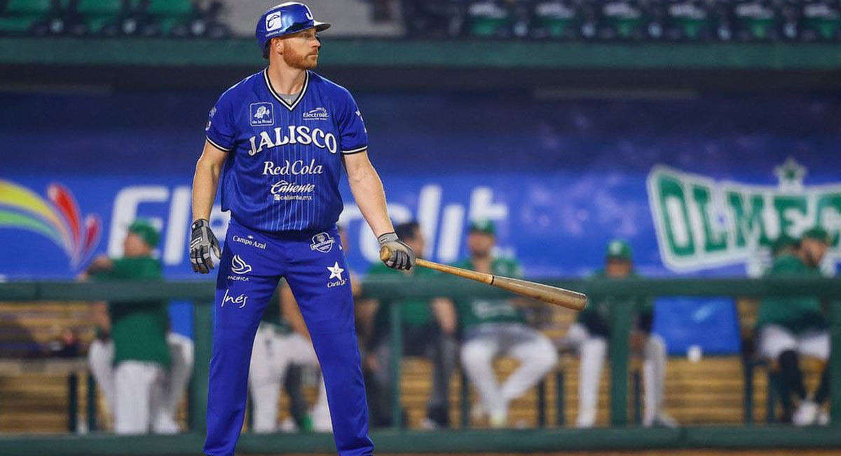 El cañonero estadounidense juega con los Charros de Jalisco