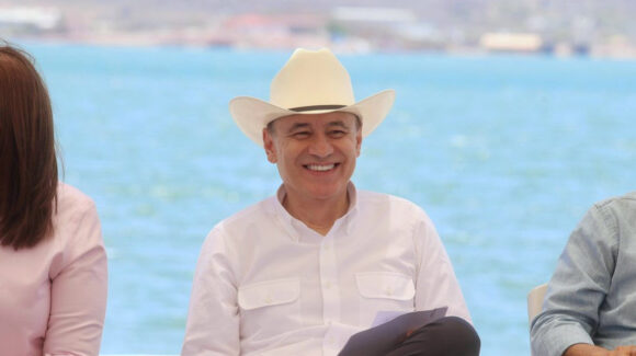 Gobernador Durazo acelera modernización del malecón de Guaymas; obra alcanza 35% de avance