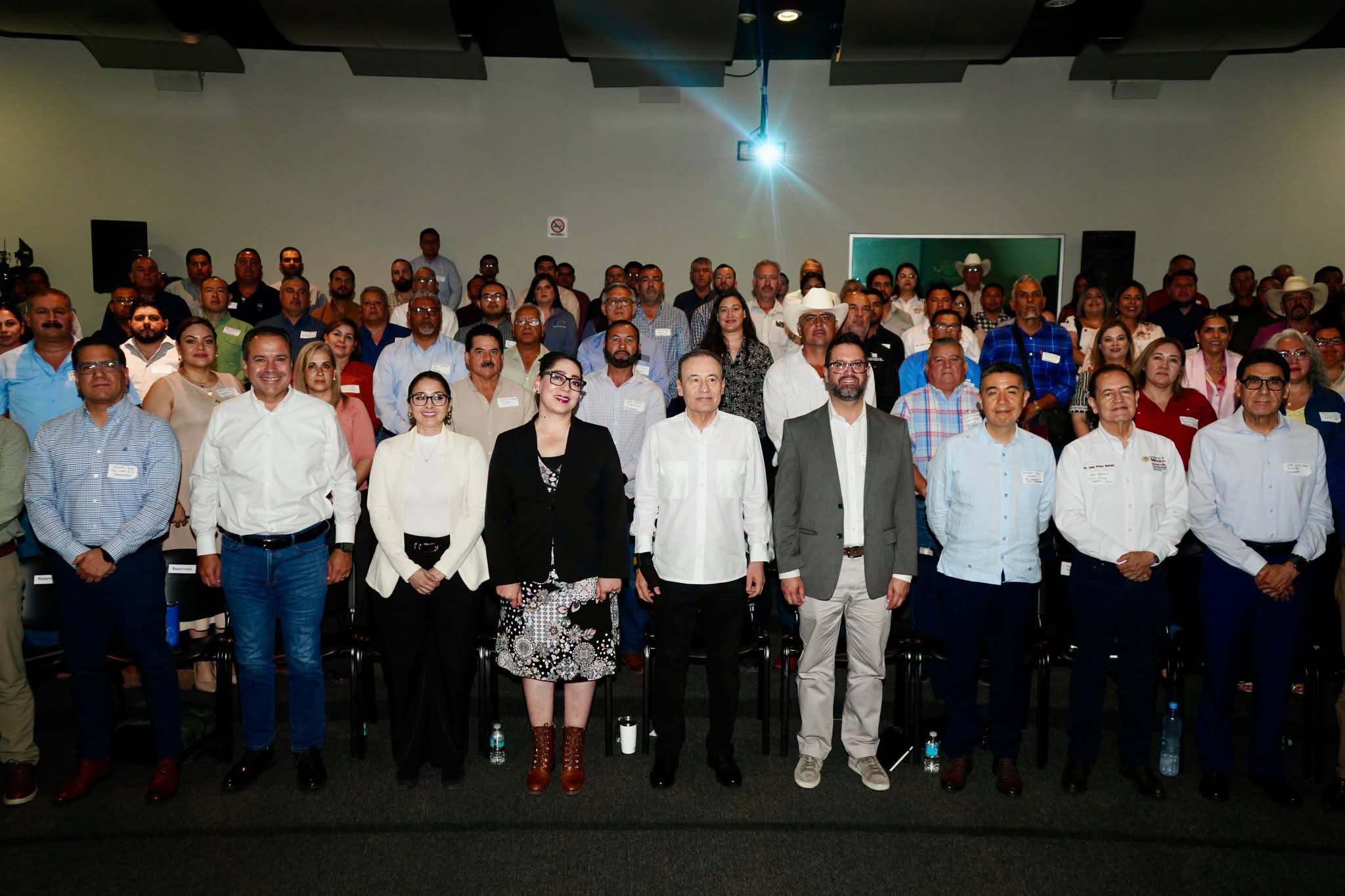 Inaugura Alfonso Durazo la Red Estatal de Desarrollo Urbano