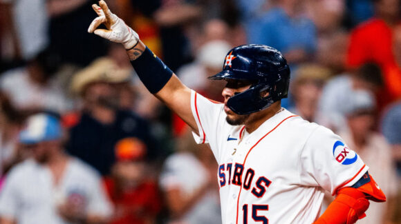 El de la H se enciende: Isaac Paredes la manda a volar y comanda victoria de Astros ante Miami Marlins