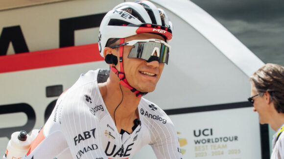 Isaac del Toro sigue en el podio general del Tour de France 2026; Richard Carapaz gana la etapa 18