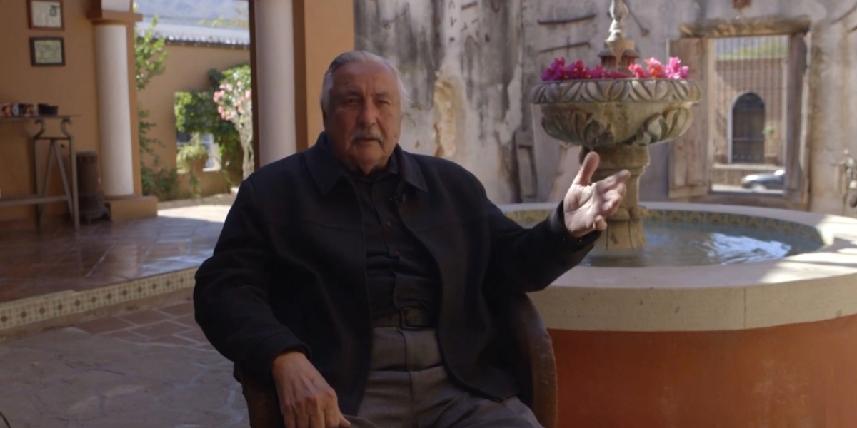 Javier Félix, ‘El cronista del pueblo’ que conquista las redes en Navojoa