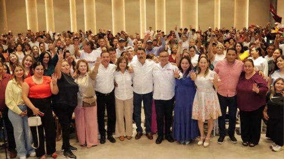 Javier Lamarque congrega a más de dos mil personas en gira por Álamos, La Aduana y Navojoa