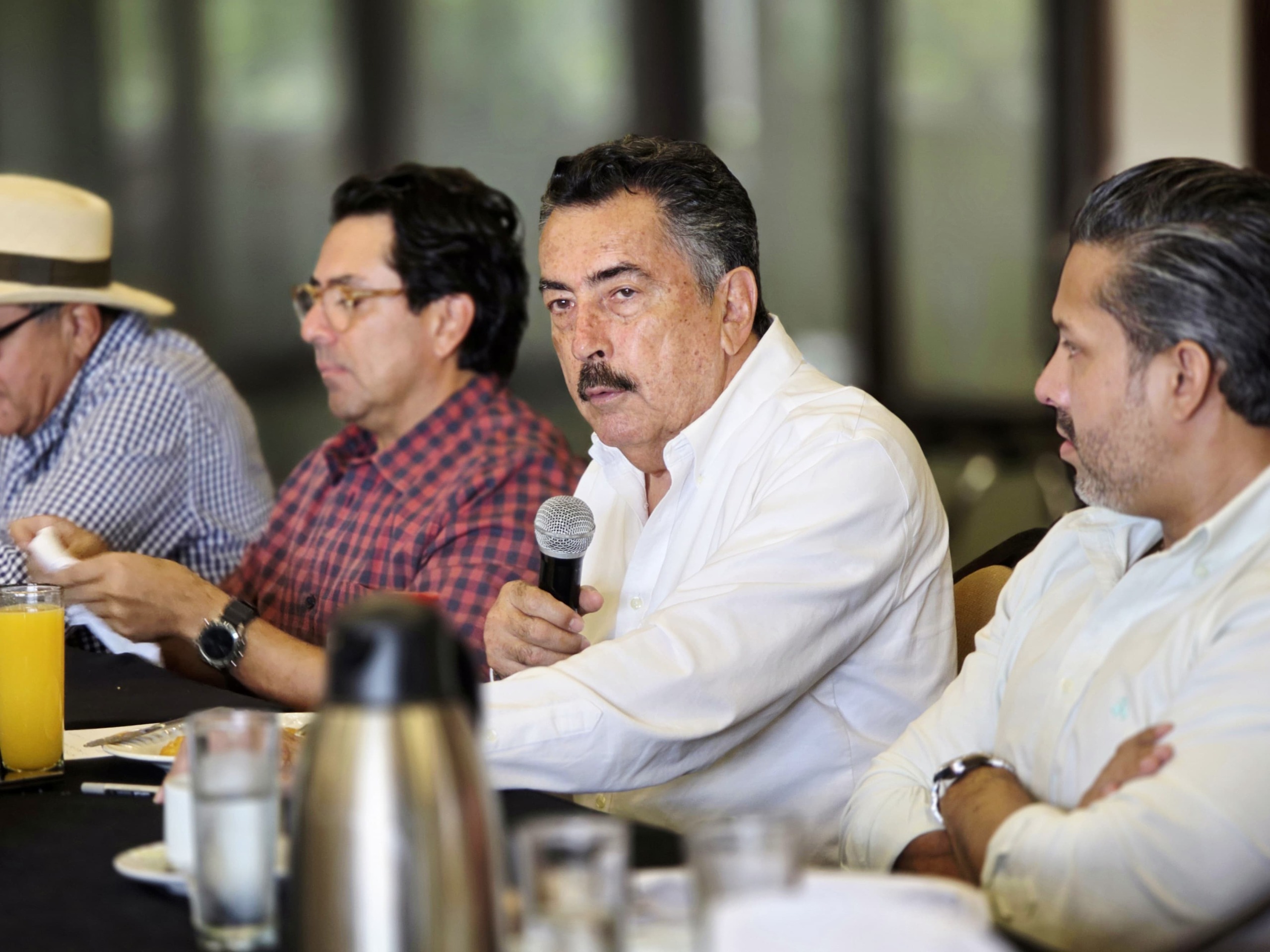 Javier Lamarque escucha al sector productivo y plantea impulsar el desarrollo de Sonora