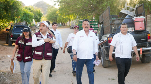 Javier Lamarque recorre Altares en Hermosillo y llama a fortalecer la Transformación en Sonora