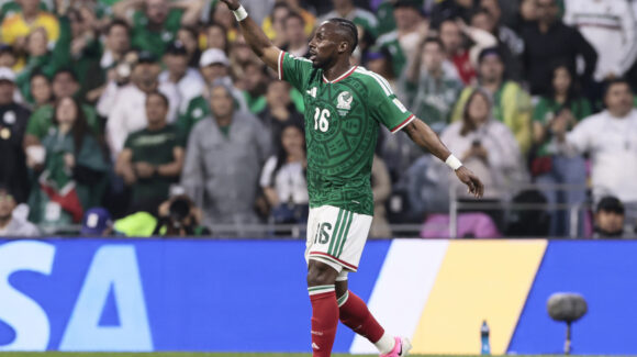 Julián Quiñones sigue brillando; el mexicano es incluido en el Top 10 de mejores jugadores del Mundial 2026