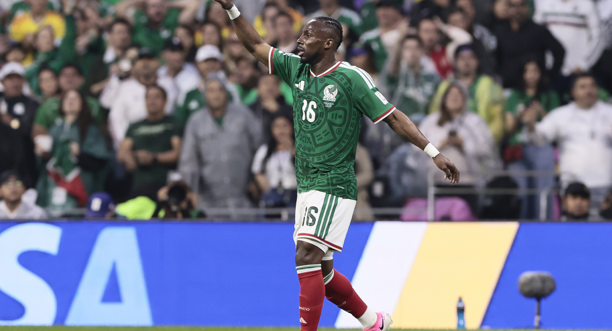 Julián Quiñones, atacante mexicano, está incluido dentro de los mejores delanteros de toda la Copa del Mundo 2026