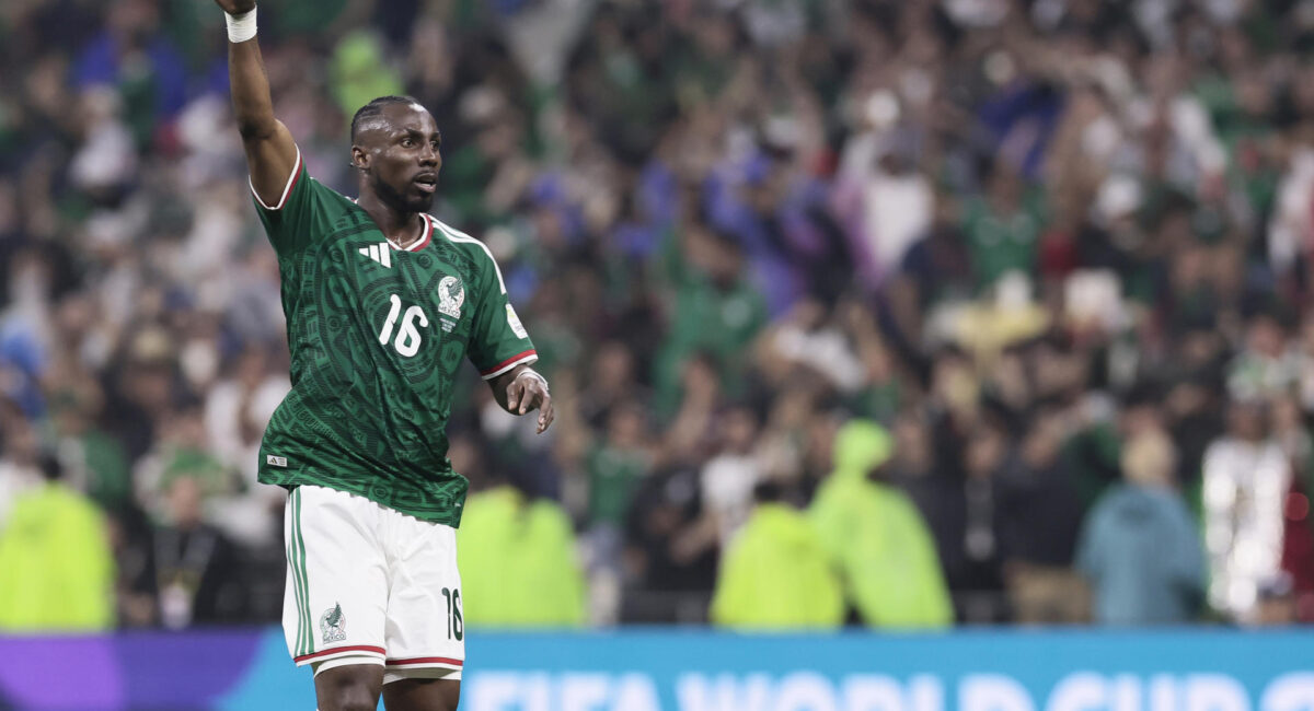 ¡Pasa a la historia! Julián Quiñones iguala récord histórico de goles de México en los Mundiales