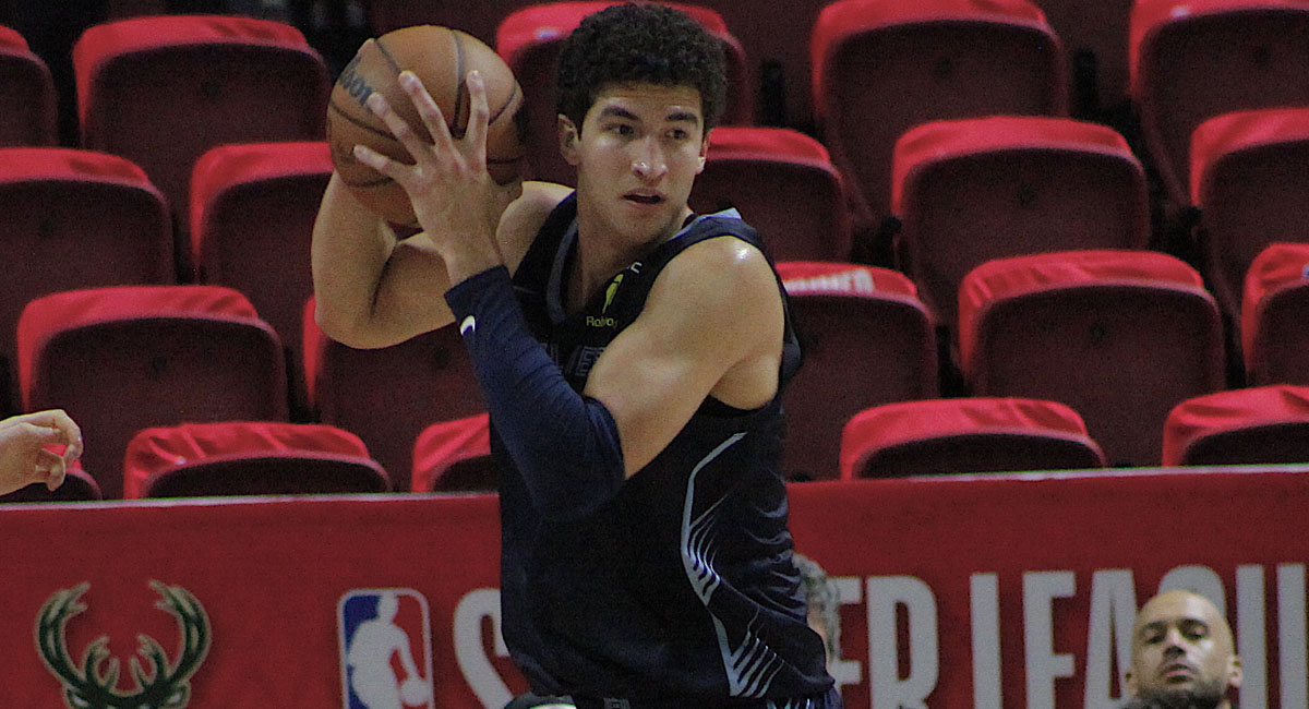 Karim espera llegar muy lejos como jugador de la NBA