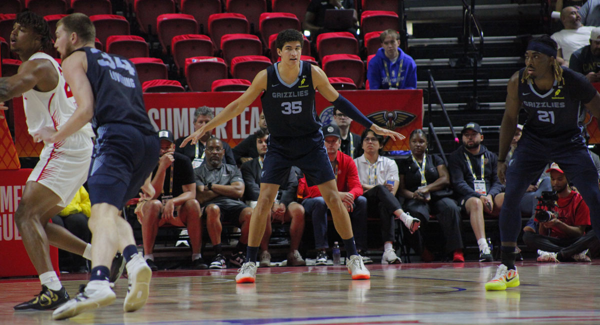 El jugador mexicano ya disputó sus primeros minutos como jugador de los Grizzlies