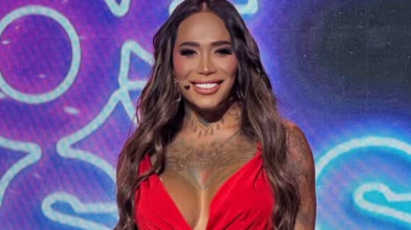 Karina Torres, primera influencer en la Academia Mexicana de la Lengua; agregan Nadaqueveriento al diccionario