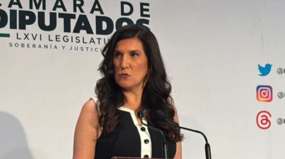Kenia López critica a INE por prohibir a Alito Moreno llamar ‘narcopolítico’ a Morena