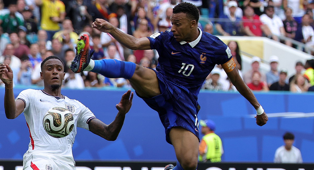 Kylian Mbappé se encuentra líder provicional en la pelea por la Bota de Oro del Mundial 2026 luego de su doblete ante Inglaterra
