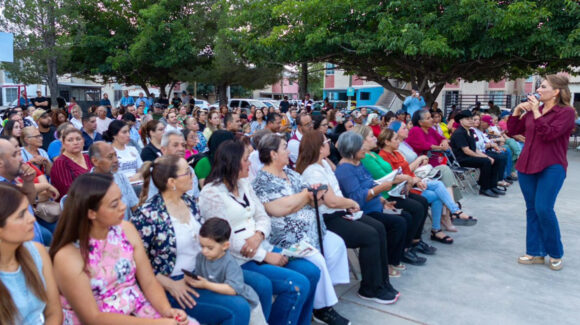 Justicia social también es contar con carreteras dignas: senadora Lorenia Valles
