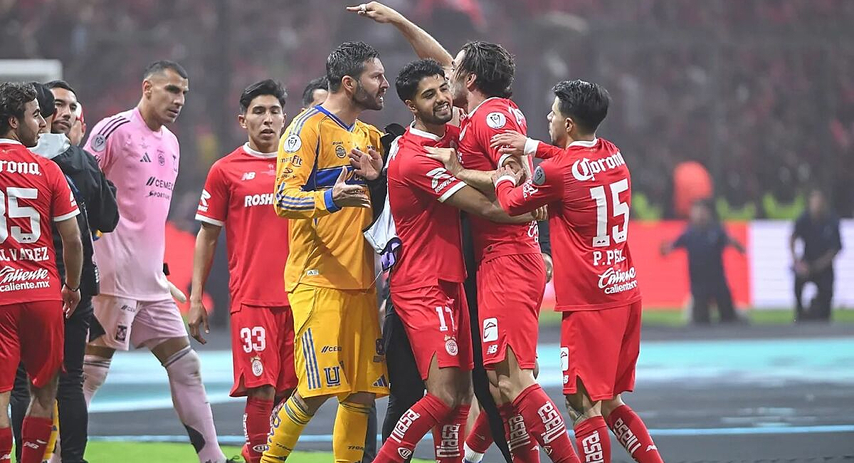 La Concacaf dio a conocer las sanciones correspondientes para los jugadores de Tigres y Toluca tras su pelea en la final