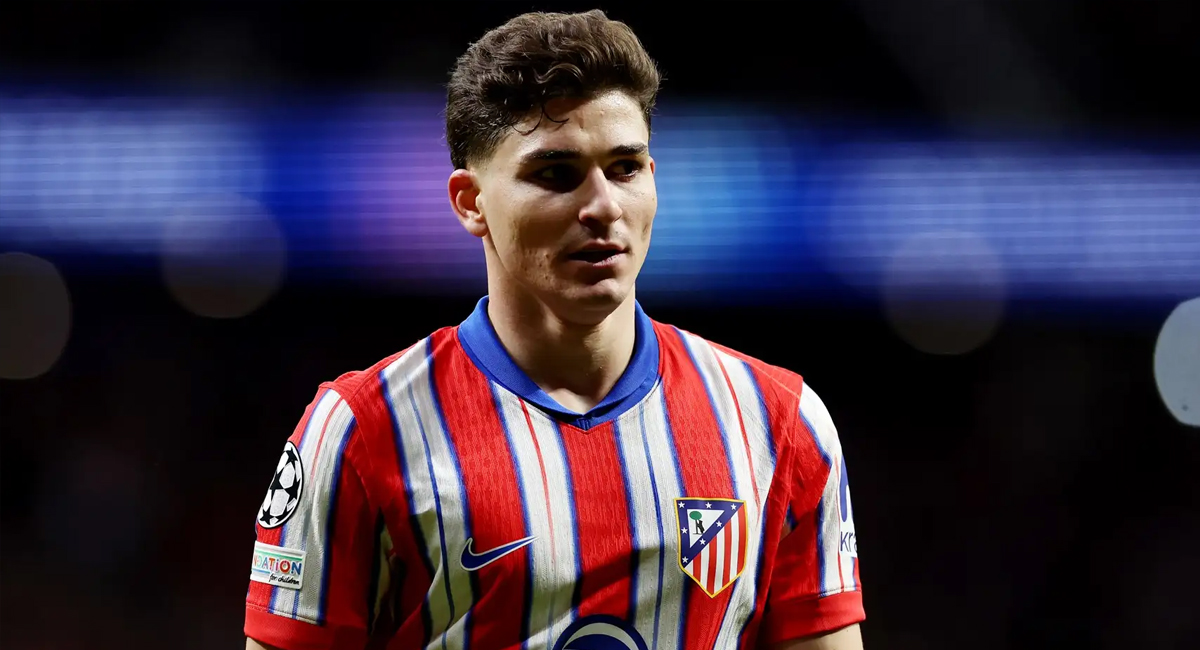 La RFEF abrió una carpeta de investigación contra el Barcelona luego de su intento de firmar a Julián Álvarez
