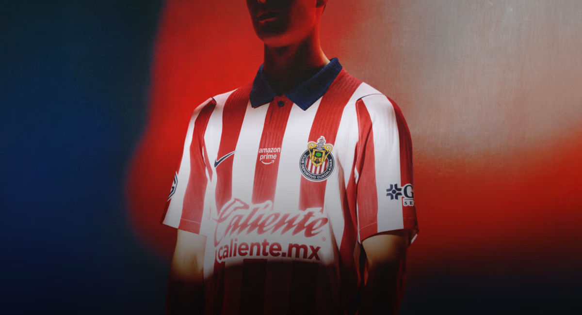 Las Chivas del Guadalajara presentó los distintos uniformes que estarán usando durante el Apertura 2026