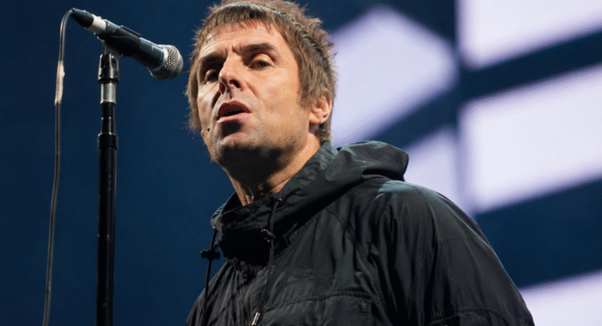 Liam Gallagher critica a la afición mexicana por abuchear a Inglaterra en su hotel