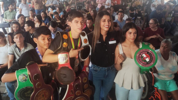 Hermosillo: Lleva Paulina Ocaña jornada de Sonora Atiende a vecinos de Pueblitos