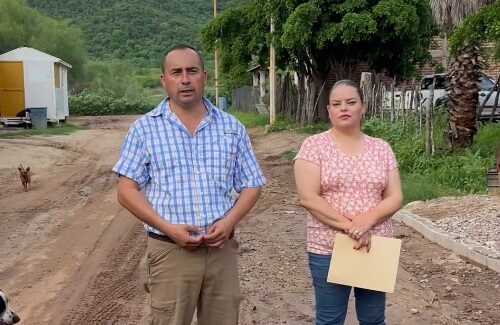 Lluvias destrozan calles de la colonia Norbert y agravan problemas en Álamos