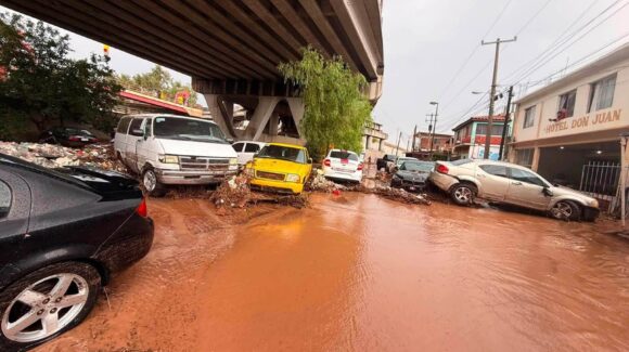 Lluvias en Nogales dejan un muerto, rescates y activan Plan DN-III-E por inundaciones