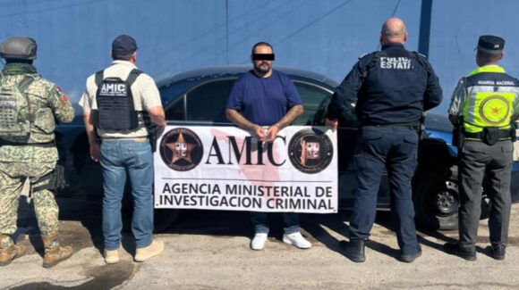 Lo detuvieron en Sonora por conducir auto robado y resultó que era buscado en EU por narcotráfico